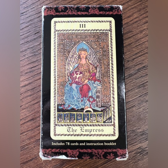 The Medieval Scapini Tarot Cards - Picture 2 of 11